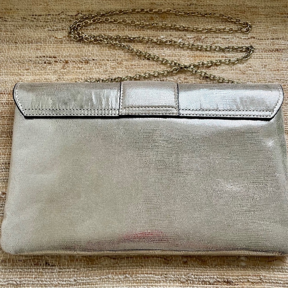 New! INC International Concepts Metallic Envelope Clutch Purse - Picture 3 of 6